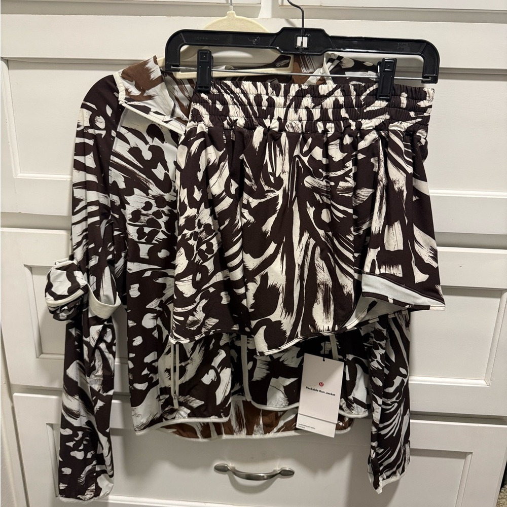 Lululemon Running Jacket - Picture 2 of 4